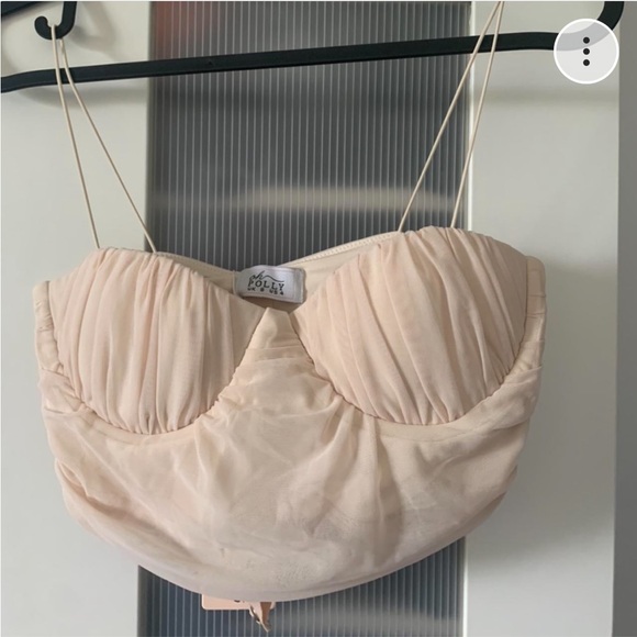 Ivory colour in US 4 - Picture 1 of 1